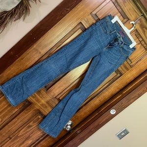 7/8 Wrangler Booty Up Jeans